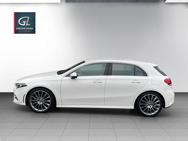 Gebraucht Mercedes A200 AMG line 163 PS (119 kW) 2022 Weiss Limousine