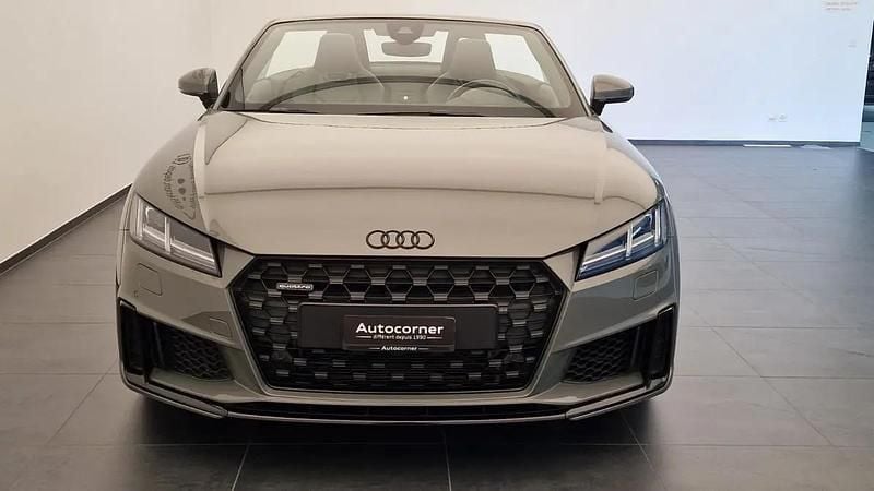 Gebraucht Audi TT 245 PS (180 kW) 2025 Gray Cabrio