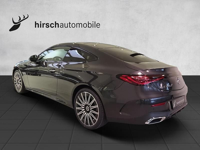 Gebraucht Mercedes CLE300 257 PS (189 kW) 2024 Grau Coupé