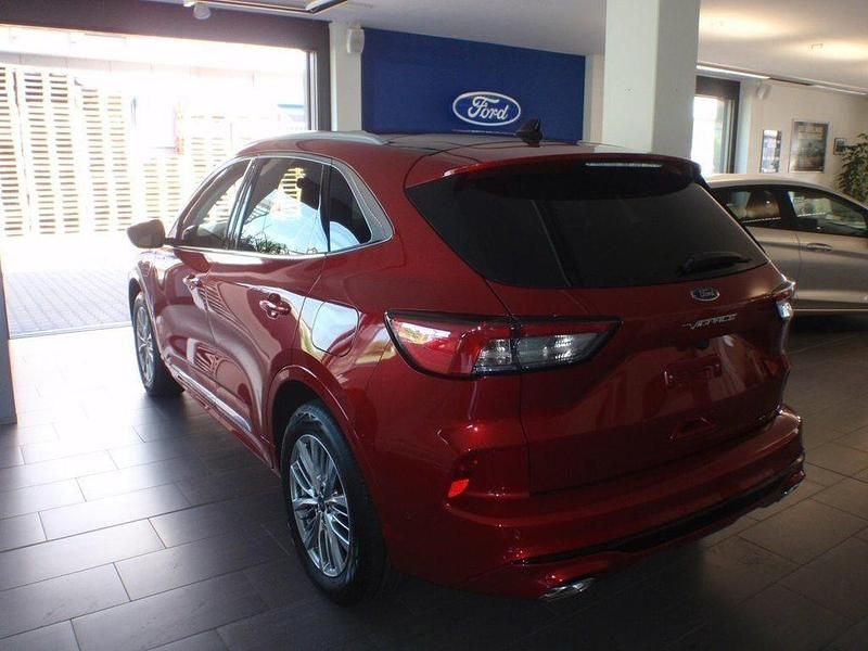 Gebraucht Ford Kuga Vignale 224 PS (164 kW) 2022 Rot SUV
