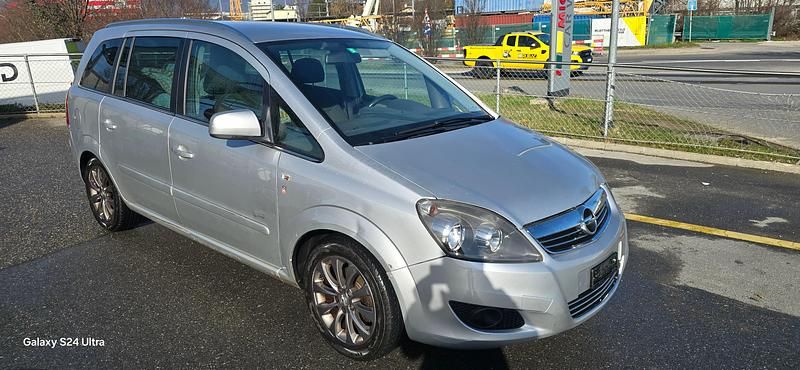 Gebraucht Opel Zafira 140 PS (102 kW) 2010 Van / Kleinbus
