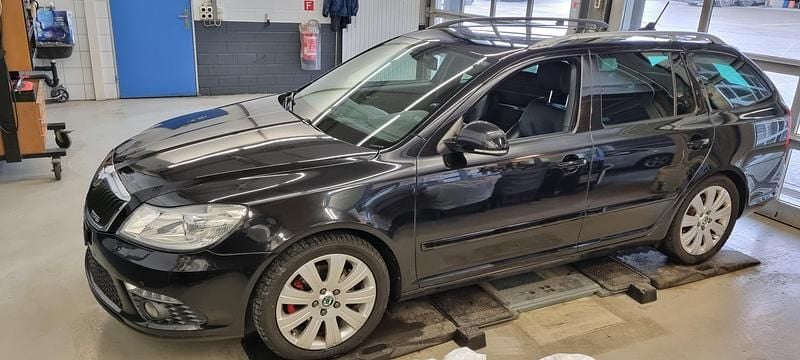 Gebraucht Skoda Octavia RS 200 PS (147 kW) 2012 Kombi