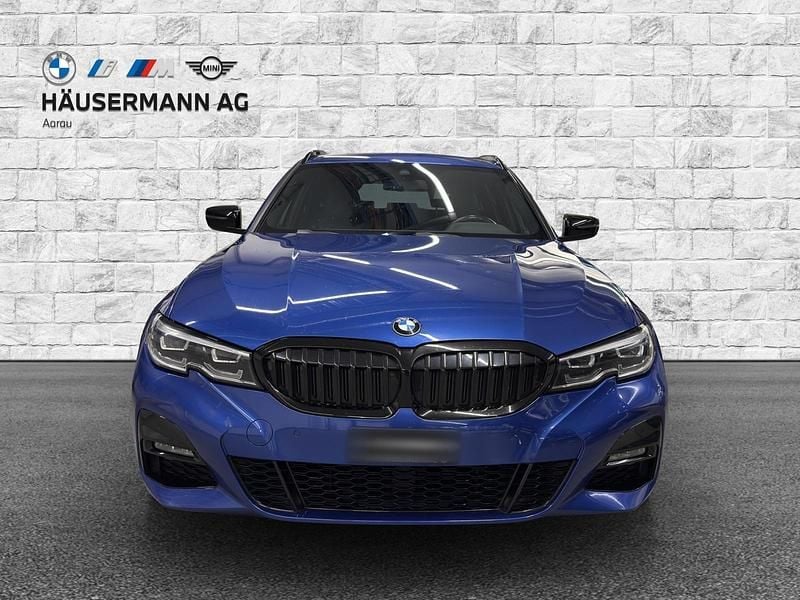 Gebraucht BMW 330 M Sport 265 PS (194 kW) 2020 Blau Kombi