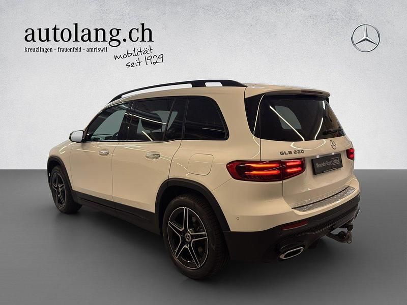 Gebraucht Mercedes GLB220 AMG line 190 PS (139 kW) 2024 Weiss SUV