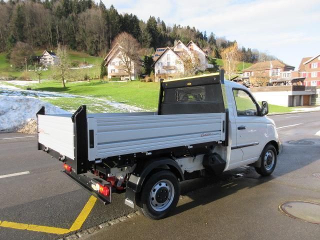 Gebraucht Piaggio Porter 106 PS (77 kW) 2024 Weiss
