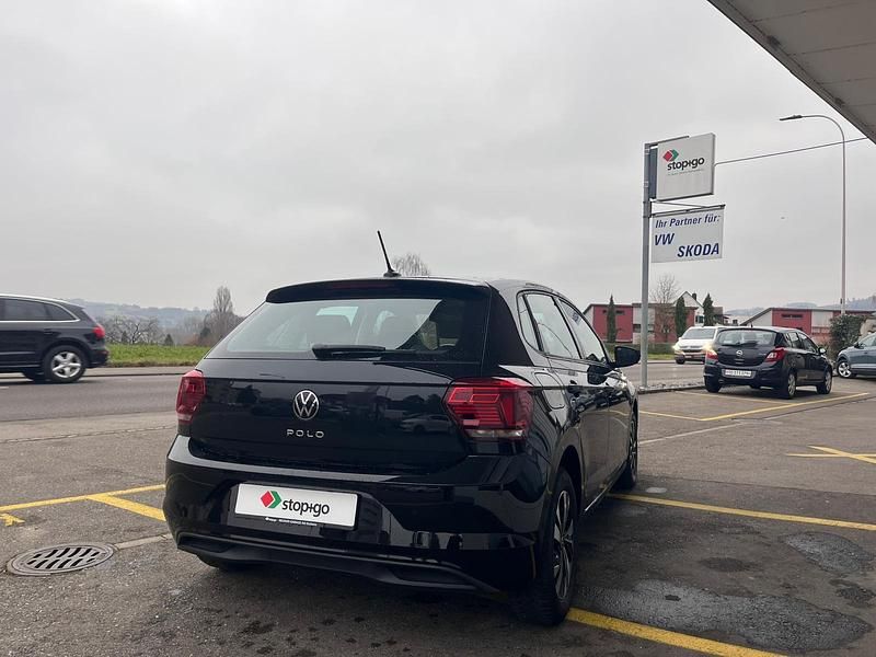 Gebraucht VW Polo Comfortline 95 PS (69 kW) 2020 Schwarz Limousine