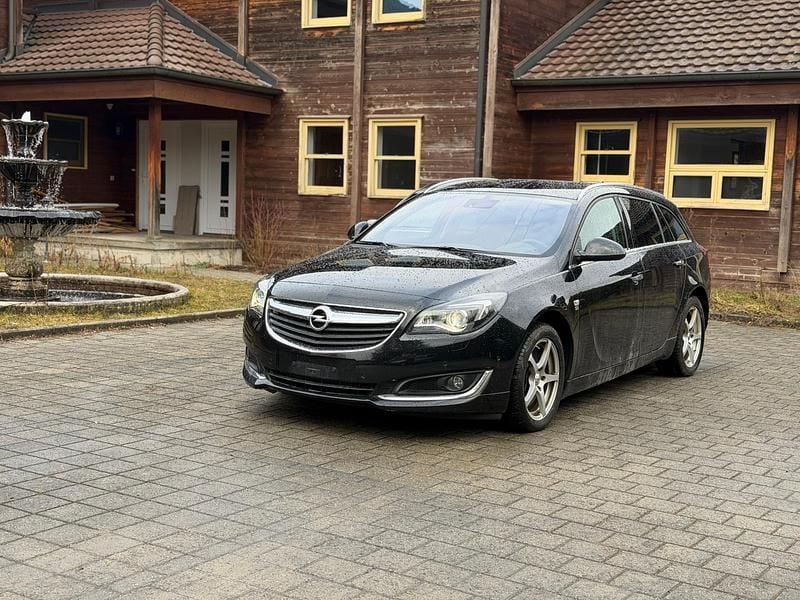 Gebraucht Opel Insignia Edition 250 PS (183 kW) 2016 Kombi