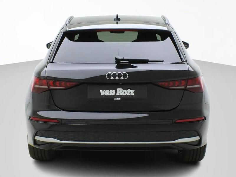 Gebraucht Audi A3 Sportback e-tron Advanced 204 PS (150 kW) 2026 Schwarz Kleinwagen