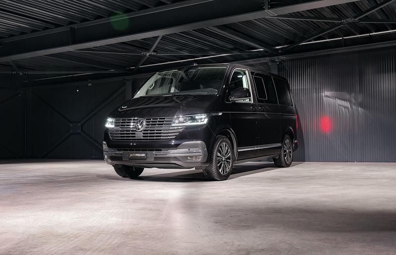Gebraucht VW Multivan Highline 204 PS (150 kW) 2022 Van