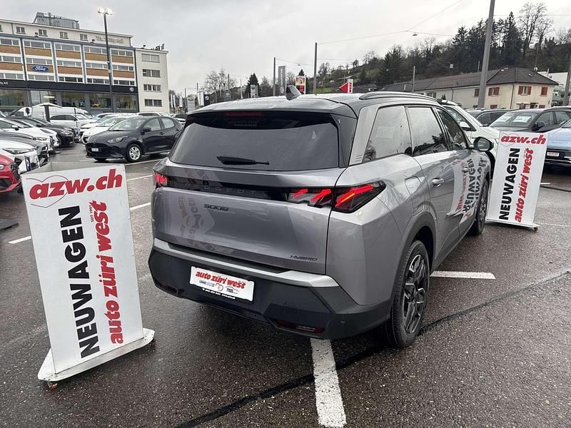 Neu Peugeot 5008 GTi 145 PS (106 kW) 2025