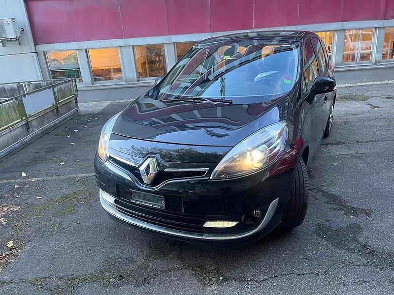 Gebraucht 2013 Renault Grand Scénic III Dynamique Van / Kleinbus | CHF 2’000 (Guter Preis) - Bild 1/4