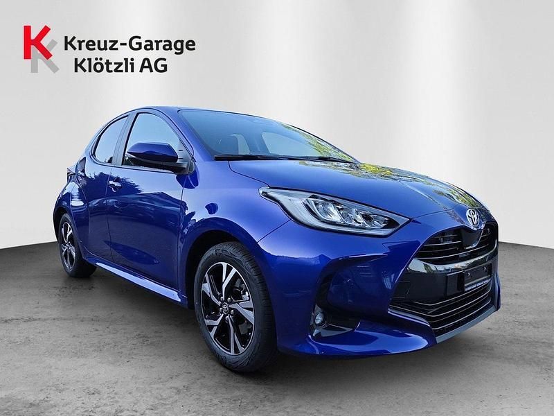 Gebraucht 2024 Toyota Yaris Hybrid Trend Kleinwagen | CHF 26’400 (Etwas zu teuer) - Bild 1/4