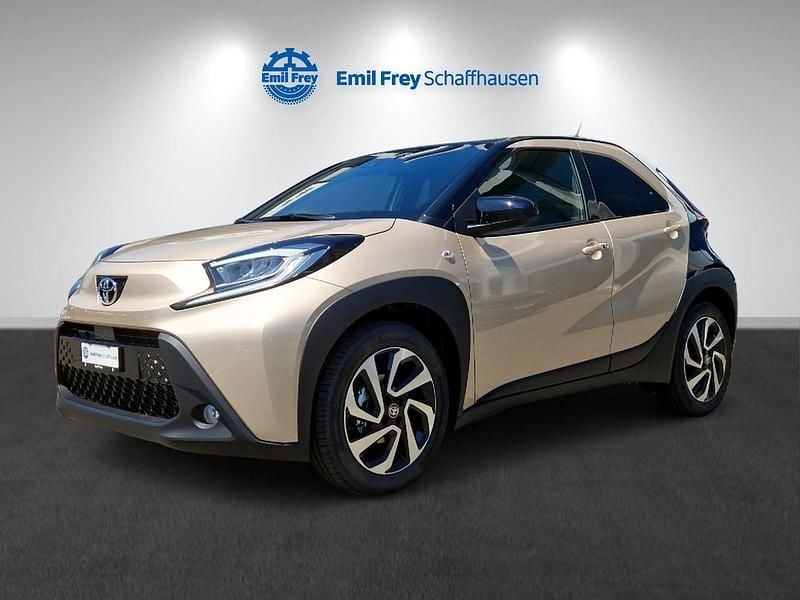 Beige Gebraucht 2025 Toyota Aygo X Trend SUV | CHF 22’900 (Teuer) - Bild 1/4