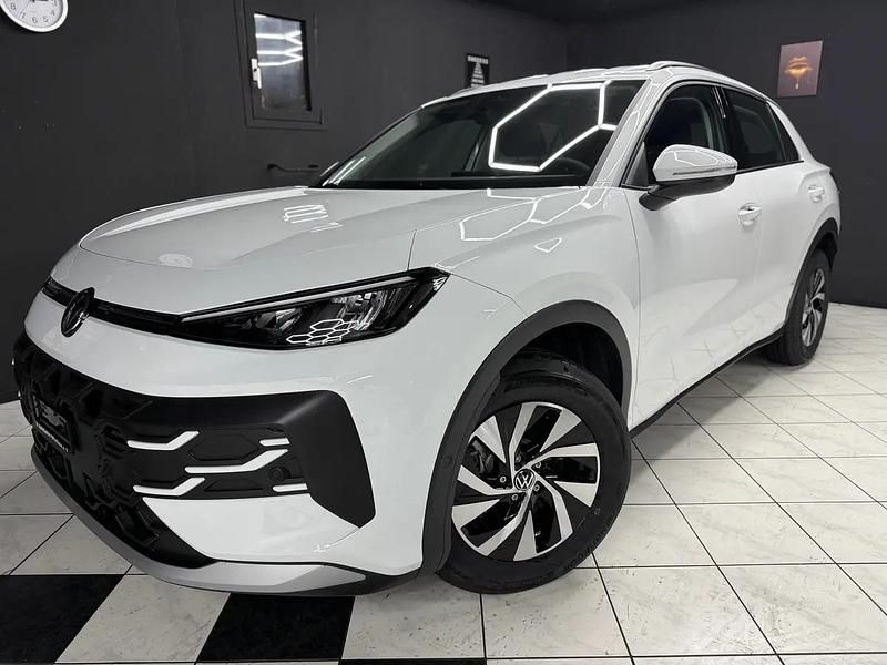 Neu VW T-Roc Trendline 116 PS (85 kW) 2026 Weiss SUV