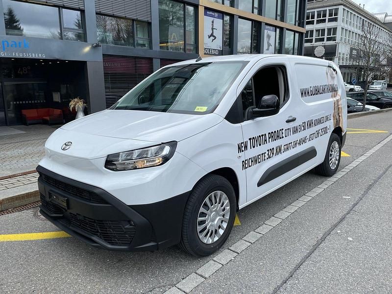 Neu Toyota Proace City Advance 100 kW (136 PS) 2025 Van / Kleinbus