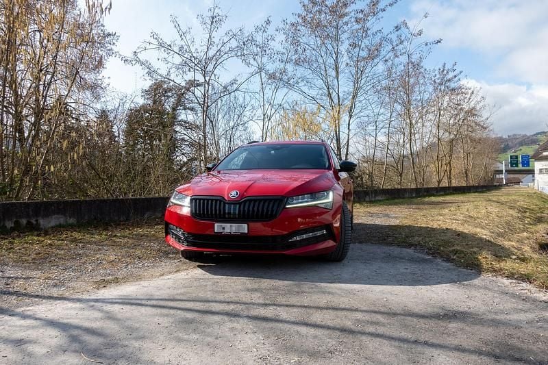 Gebraucht Skoda Superb SportlinePlus 272 PS (200 kW) 2019 Kombi