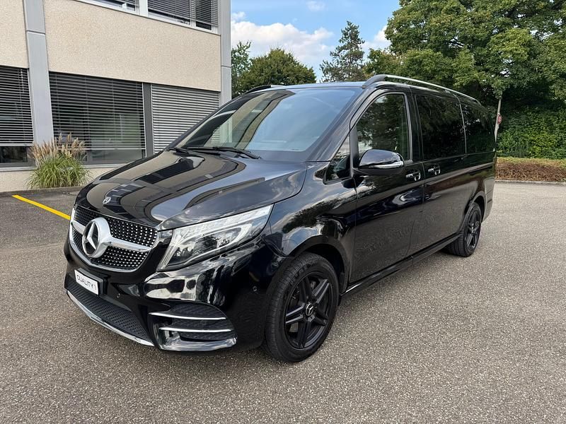 Gebraucht 2021 Mercedes V300 Avantgarde Van / Kleinbus | CHF 42’900 (Guter Preis) - Bild 1/4