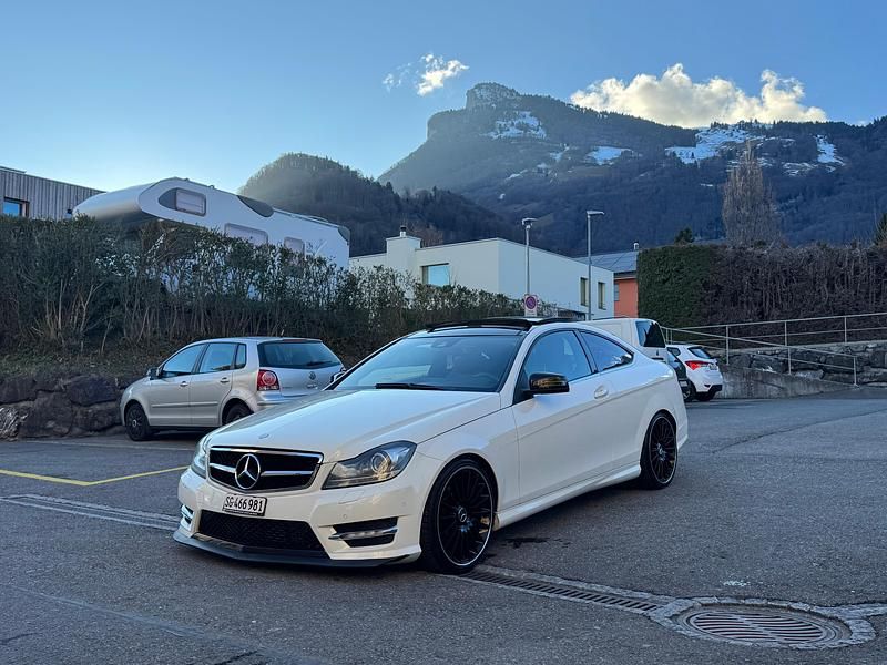 Gebraucht Mercedes C250 204 PS (150 kW) 2012 Coupé
