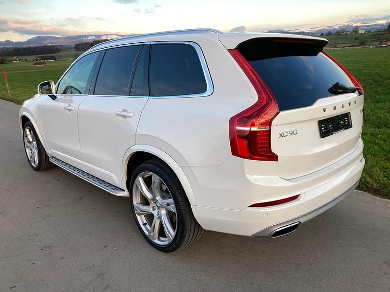 Gebraucht Volvo XC90 Momentum 235 PS (172 kW) 2020 SUV