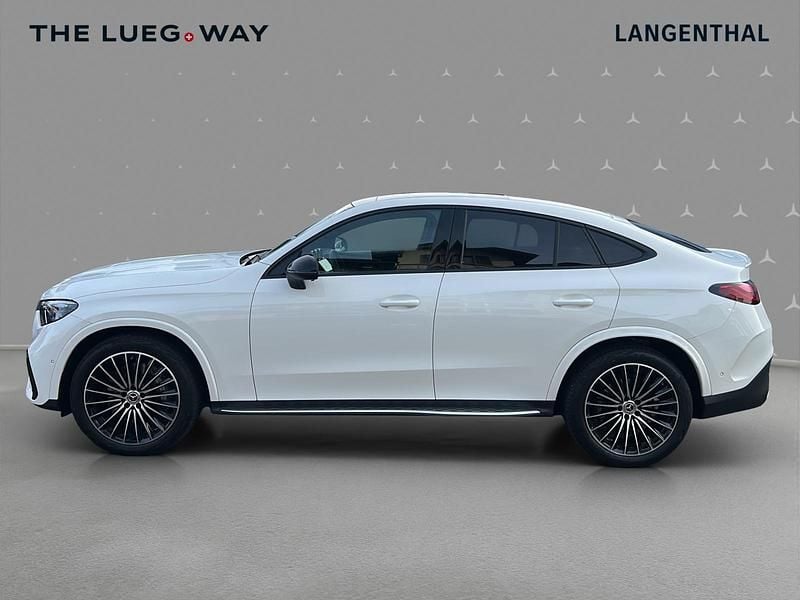 Gebraucht Mercedes GLC200 204 PS (150 kW) 2024 Weiss SUV