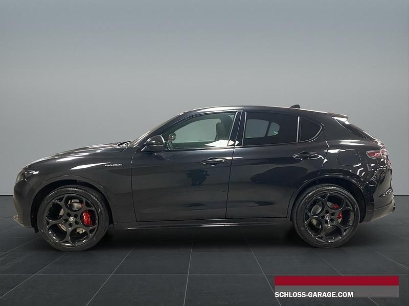 Neu Alfa Romeo Stelvio Premium 279 PS (205 kW) 2026 Schwarz SUV