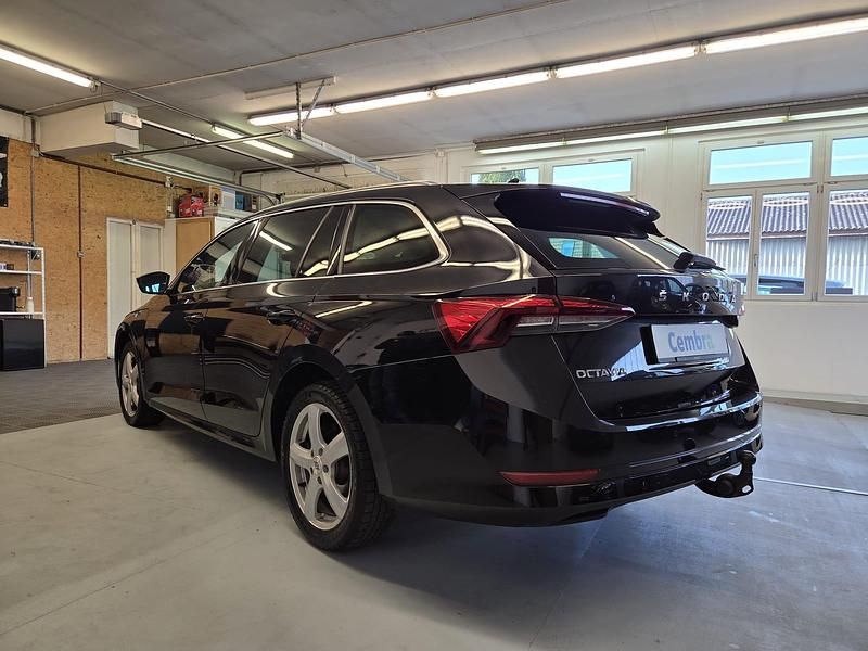 Gebraucht Skoda Octavia Ambition 150 PS (110 kW) 2020 Kombi