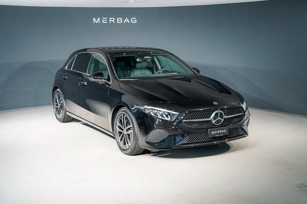 Schwarz Gebraucht 2024 Mercedes A250 Limousine | CHF 37’900 (Superpreis) - Bild 1/4