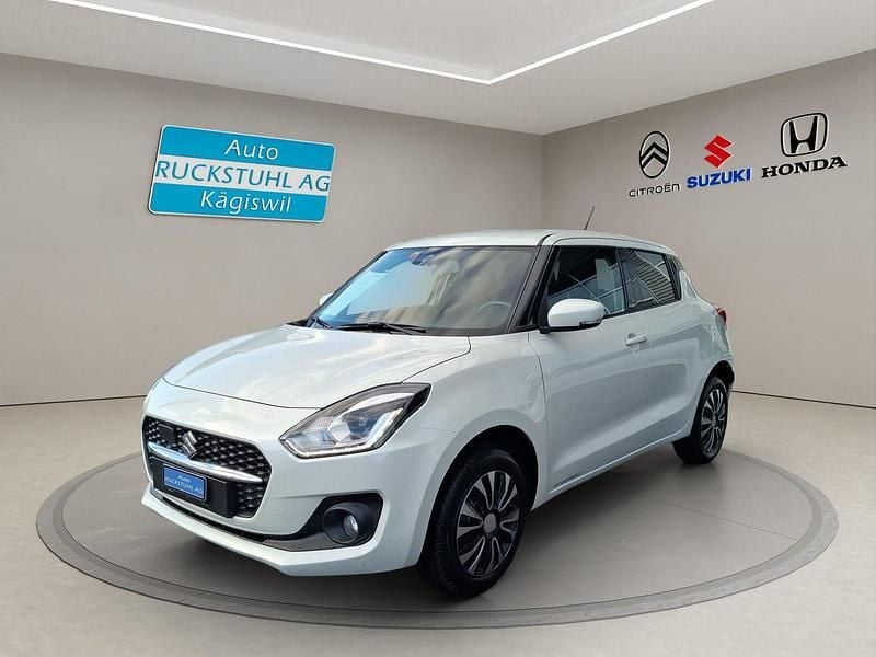 Weiss Gebraucht 2021 Suzuki Swift Limousine | CHF 15’980 (Guter Preis) - Bild 1/4
