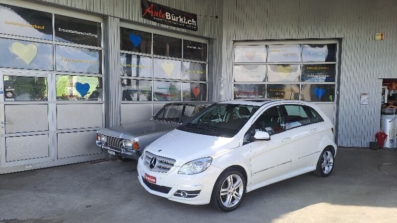 Gebraucht Mercedes B200 136 PS (100 kW) 2008 Weiss Van / Kleinbus
