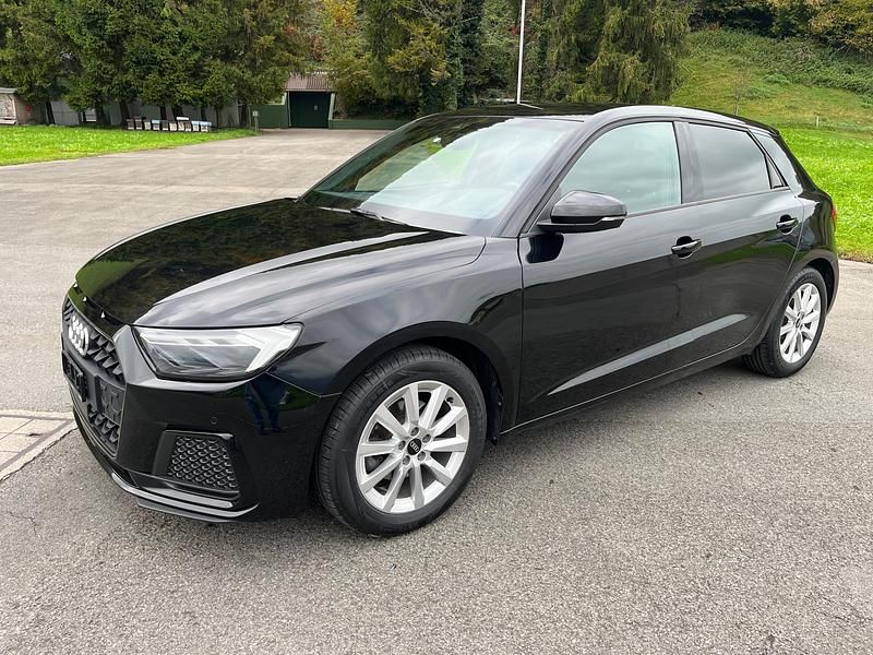 Gebraucht 2022 Audi A1 Sportback Advanced Kleinwagen | CHF 21’950 (Etwas zu teuer) - Bild 1/4