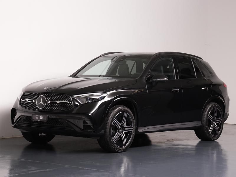 Gebraucht 2025 Mercedes GLC200 AMG line SUV | CHF 88’800 - Bild 1/4