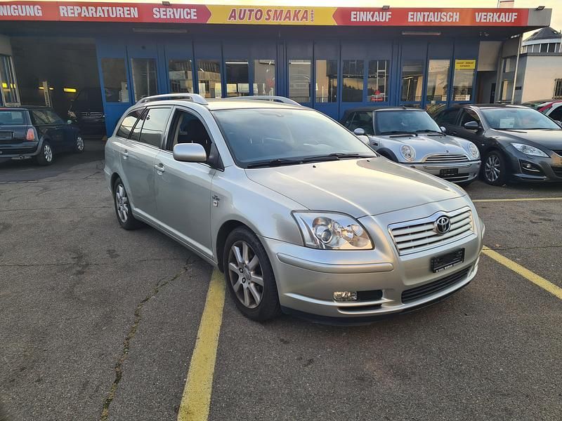 Gebraucht 2005 Toyota Avensis Sol Kombi | CHF 2’600 (Fairer Preis) - Bild 1/4