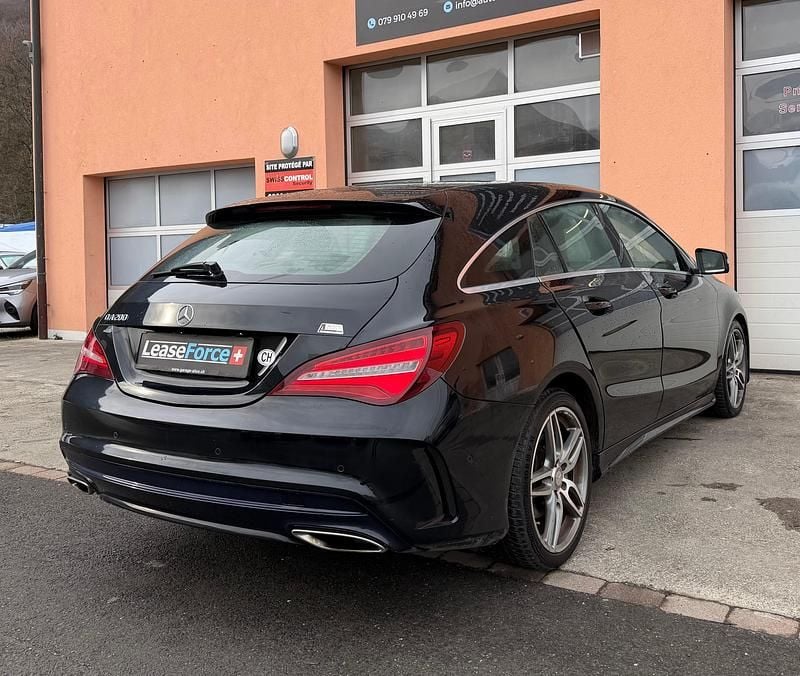 Gebraucht Mercedes CLA200 Shooting Brake AMG line 156 PS (114 kW) 2018 Kombi