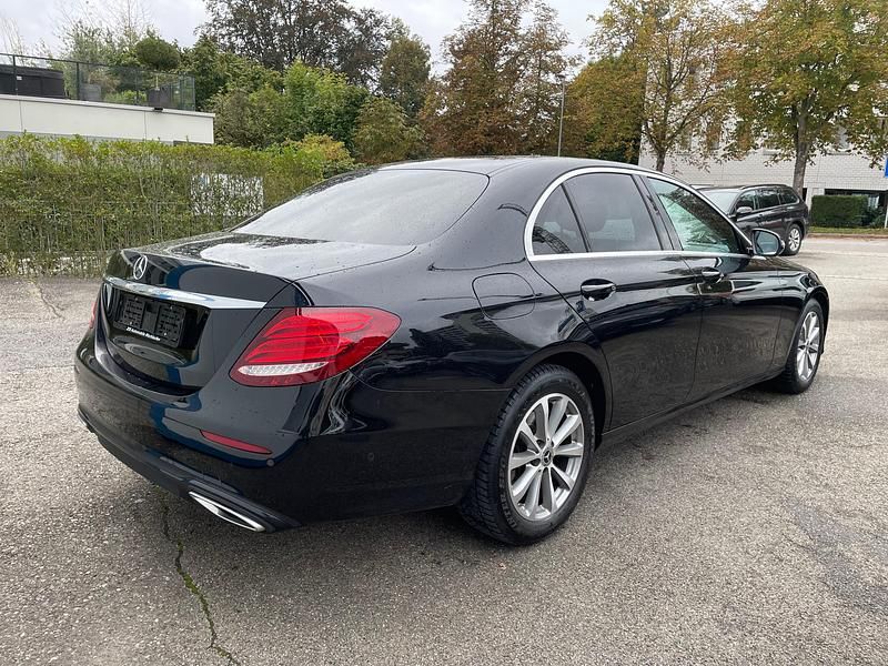 Gebraucht Mercedes E200 Avantgarde 197 PS (144 kW) 2020