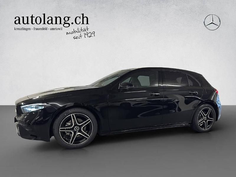 Neu Mercedes A200 AMG line 177 PS (130 kW) 2025 Schwarz Limousine