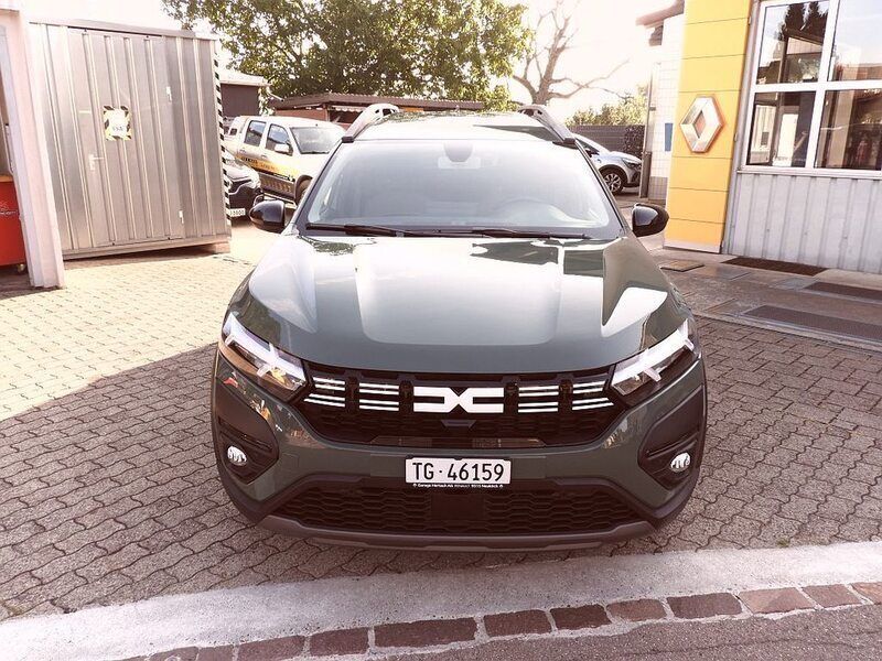 Gebraucht 2023 Dacia Jogger Extreme Van / Kleinbus | CHF 24’500 - Bild 1/4