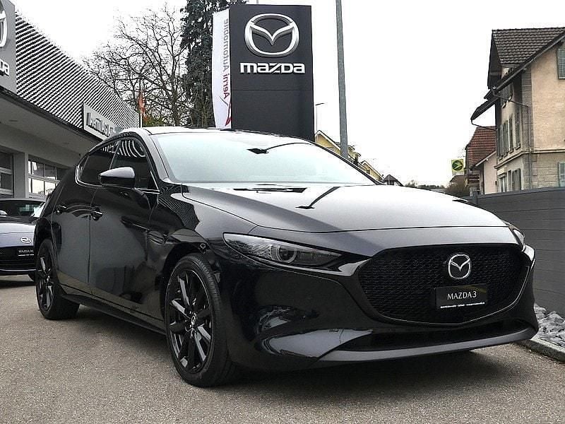 Schwarz Gebraucht 2024 Mazda 3 Takumi-Line Kleinwagen | CHF 35’800 - Bild 1/4
