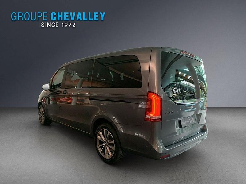 Gebraucht Mercedes V250 190 PS (139 kW) 2023 Van / Kleinbus