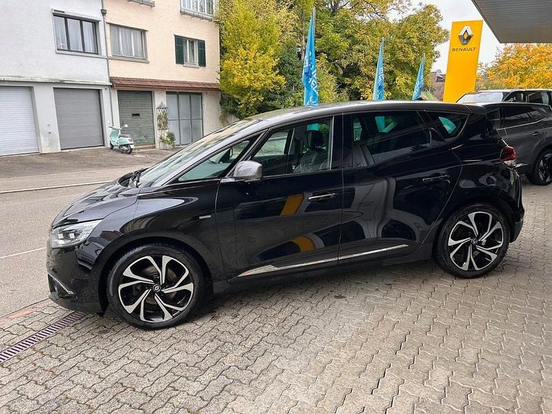 Gebraucht Renault Scénic IV Bose Edition 160 PS (117 kW) 2017 Van / Kleinbus