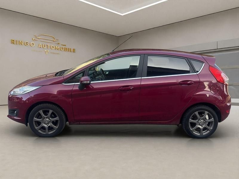 Gebraucht Ford Fiesta Trend 100 PS (73 kW) 2014 Kleinwagen