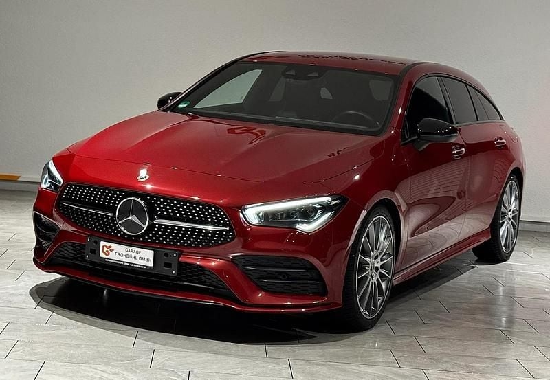 Gebraucht Mercedes CLA200 Shooting Brake AMG line 163 PS (119 kW) 2021 Rot Kombi