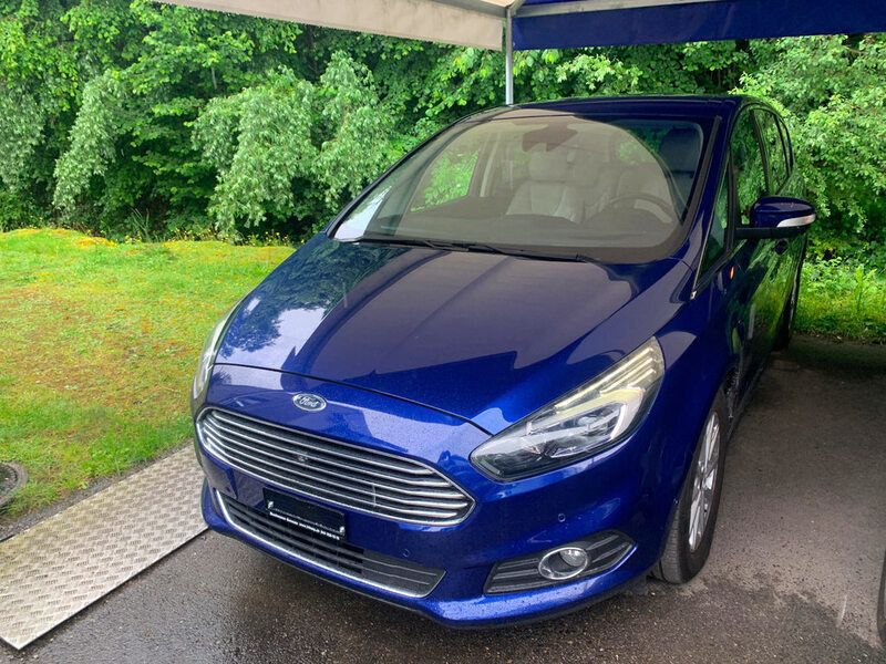Gebraucht 2016 Ford S-MAX Titanium Van / Kleinbus | CHF 18’700 (Etwas zu teuer) - Bild 1/4