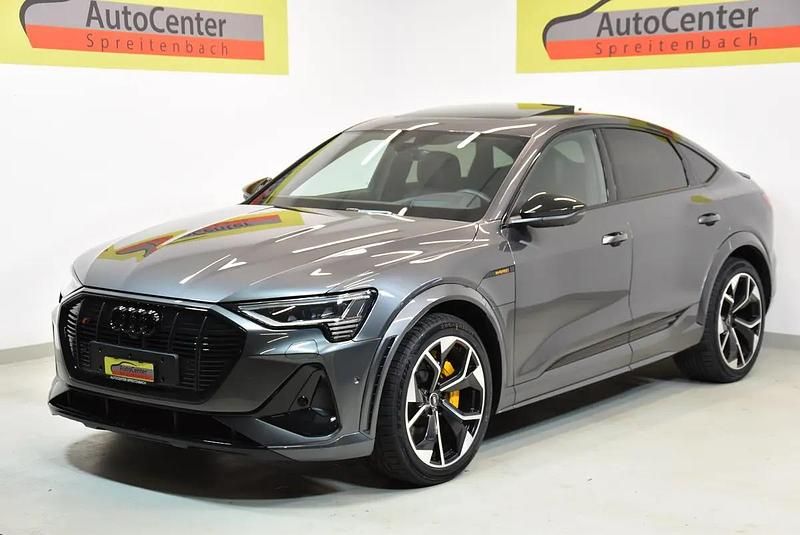 Gebraucht Audi e-tron 369 kW (503 PS) 2026 Gray SUV