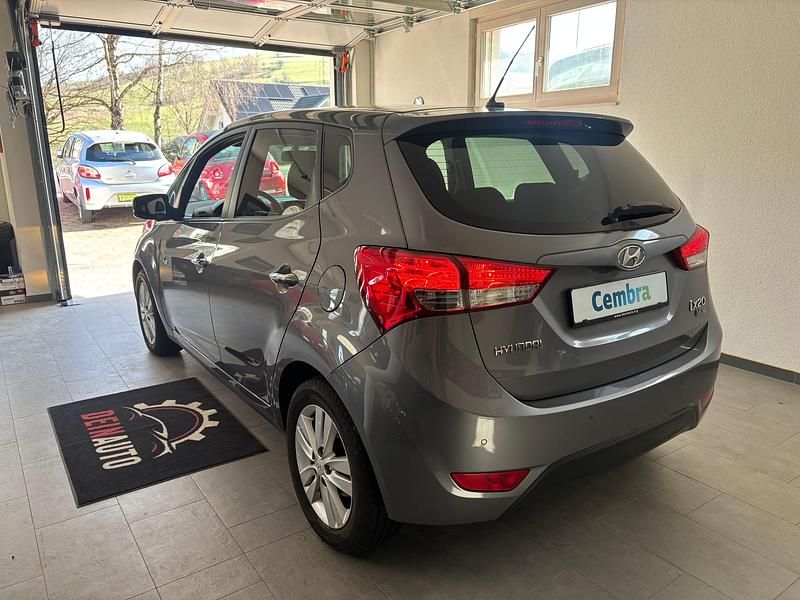 Gebraucht Hyundai ix20 Style 90 PS (66 kW) 2013 Kleinwagen
