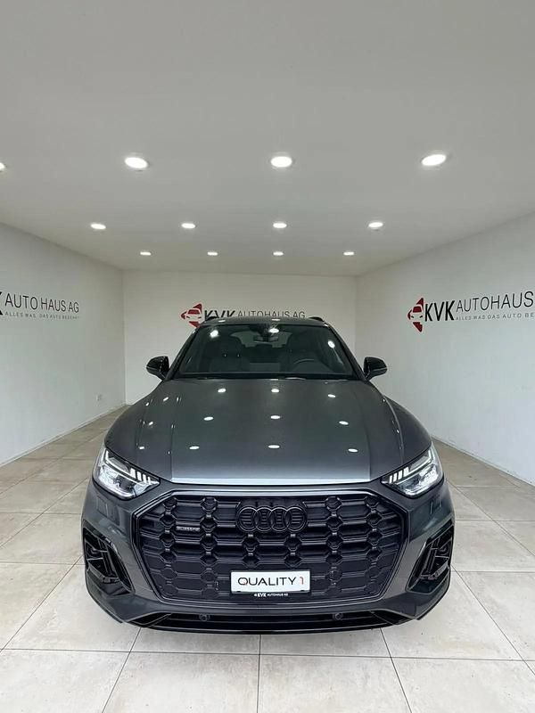 Gebraucht Audi Q5 Black Edition 204 PS (150 kW) 2026 Gray SUV