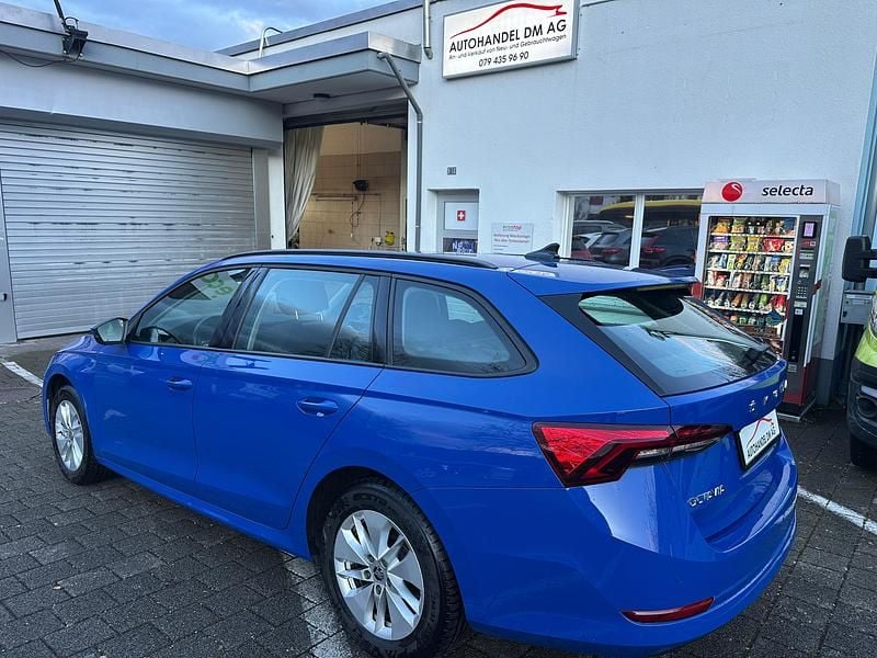 Gebraucht Skoda Octavia Ambition 115 PS (84 kW) 2023 Kombi