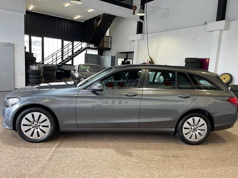 Gebraucht Mercedes C250 Avantgarde 204 PS (150 kW) 2018 Kombi