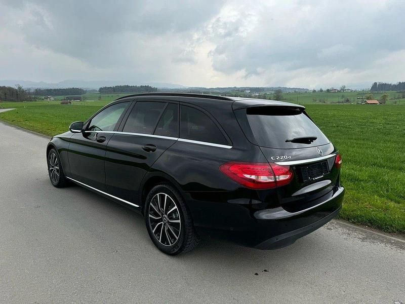 Gebraucht Mercedes C220 194 PS (142 kW) 2019 Kombi