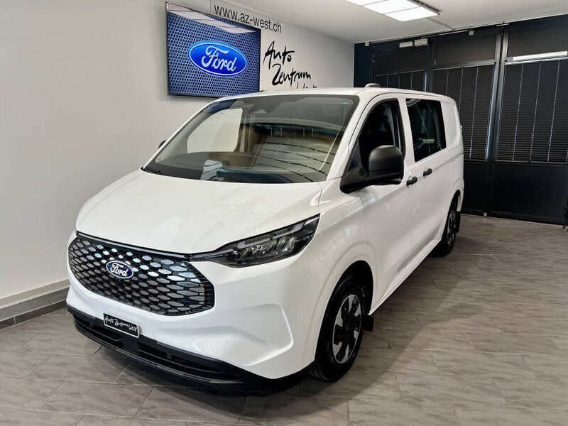 Weiss Gebraucht 2024 Ford E-Transit Trend Van | CHF 49’600 - Bild 1/4
