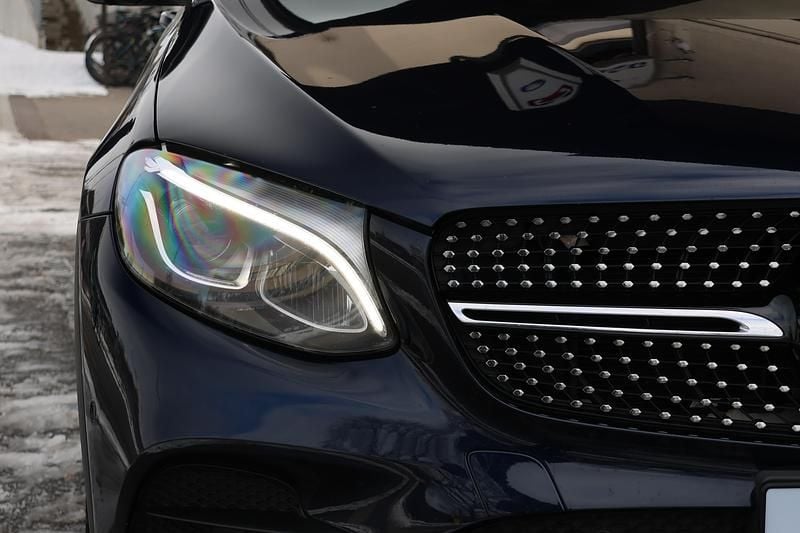 Gebraucht Mercedes GLC300 AMG line 245 PS (180 kW) 2018 Coupé